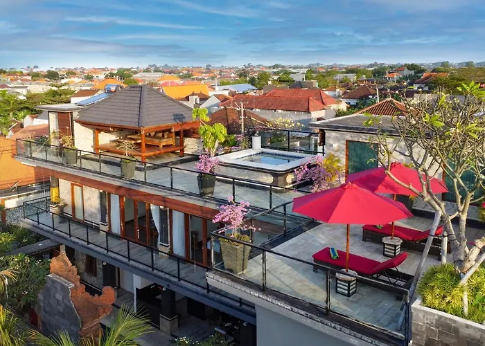 Winy Estate - Luxury With Rooftop Jacuzzi Canggu (Bali)
