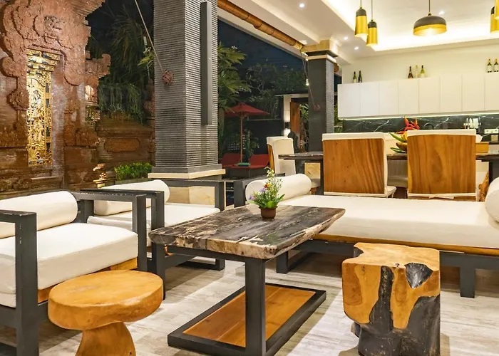 Winy Estate - Luxury With Rooftop Jacuzzi Canggu (Bali)
