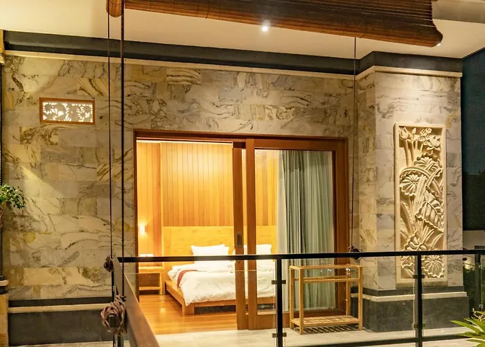 Winy Estate - Luxury With Rooftop Jacuzzi Villa *