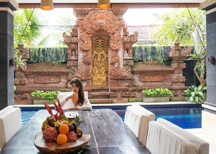 Winy Estate - Luxury With Rooftop Jacuzzi Canggu (Bali)