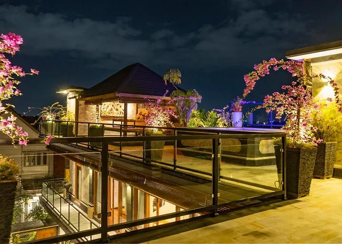 Winy Estate - Luxury With Rooftop Jacuzzi Villa *
