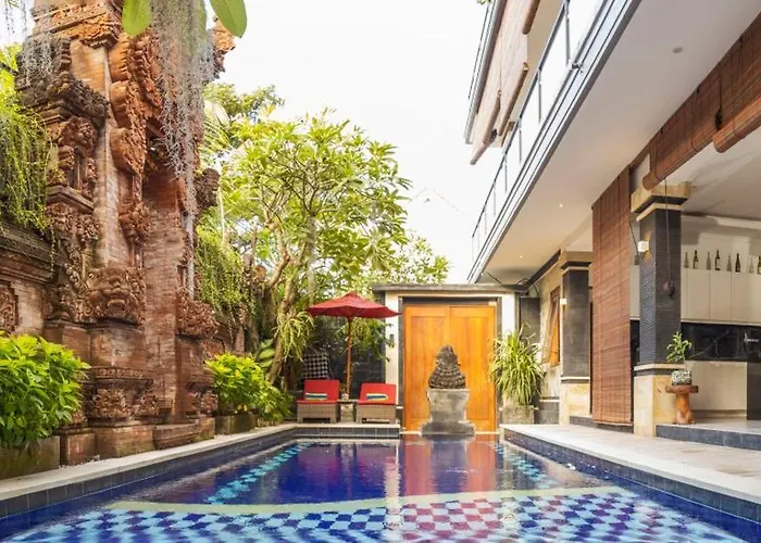 Villa Winy Estate - Luxury With Rooftop Jacuzzi Canggu (Bali)